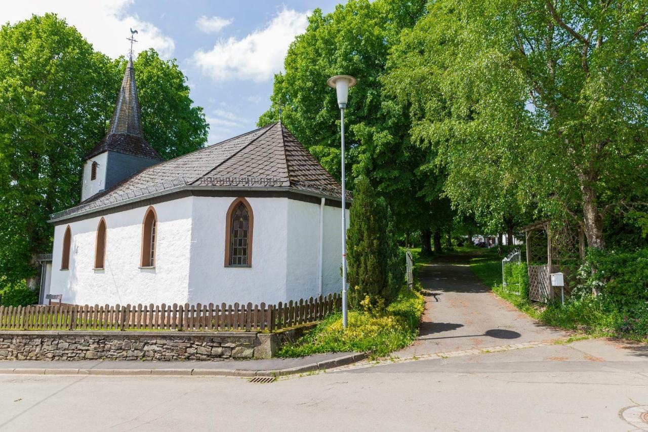 Ferienwohnung Landhaus Schnorrenberg, Welcomes you Hellenthal Exterior foto